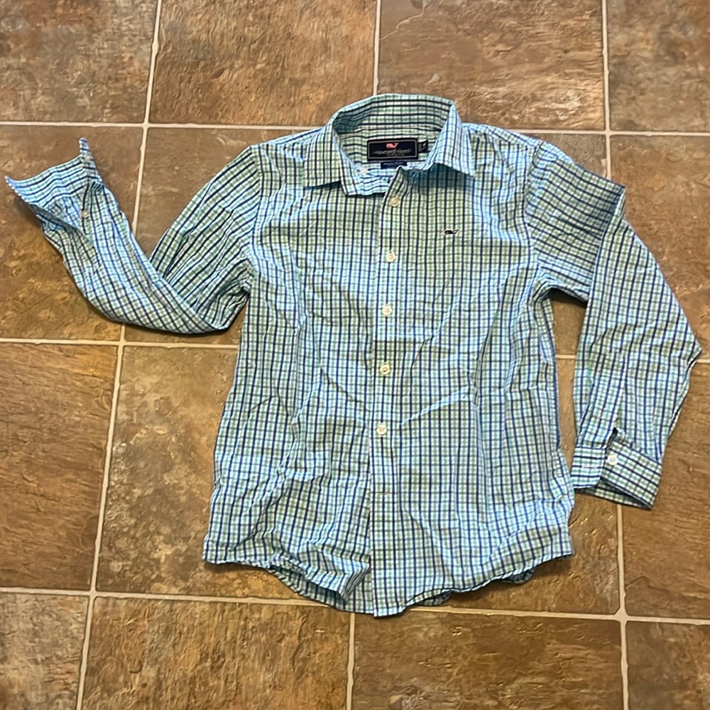 VINEYARD VINES, size medium BOYS